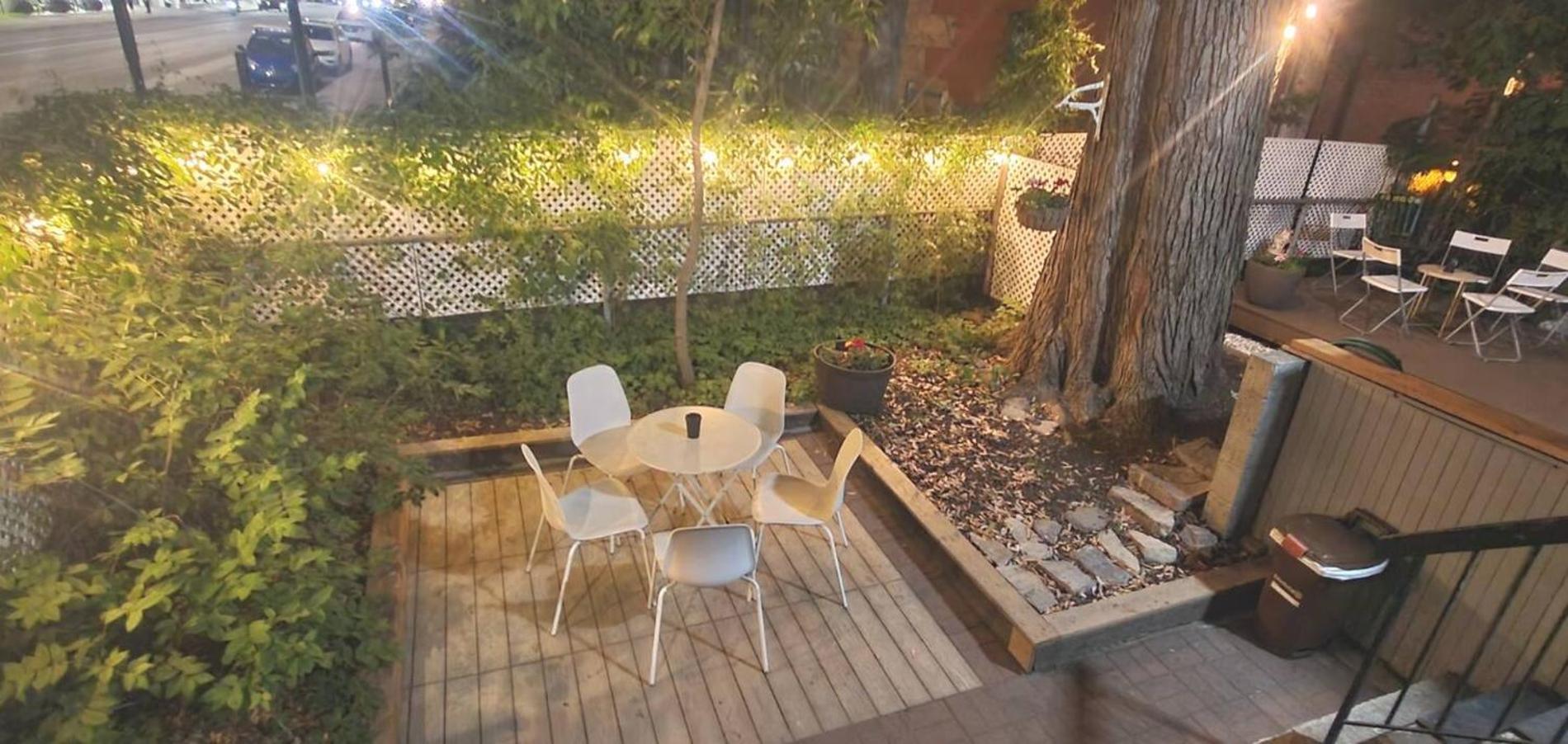 Heart Of Mtr For Memorable Experience 7Minmetro 2 Backyard Fully Equipped Villa Montréal Exteriör bild